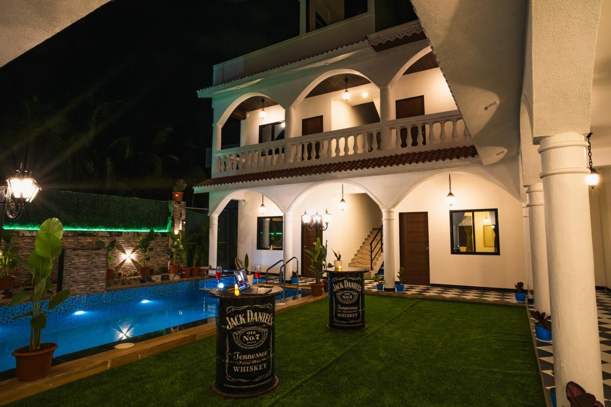 Sapphire Mansion Hotel Alibag Luaran gambar