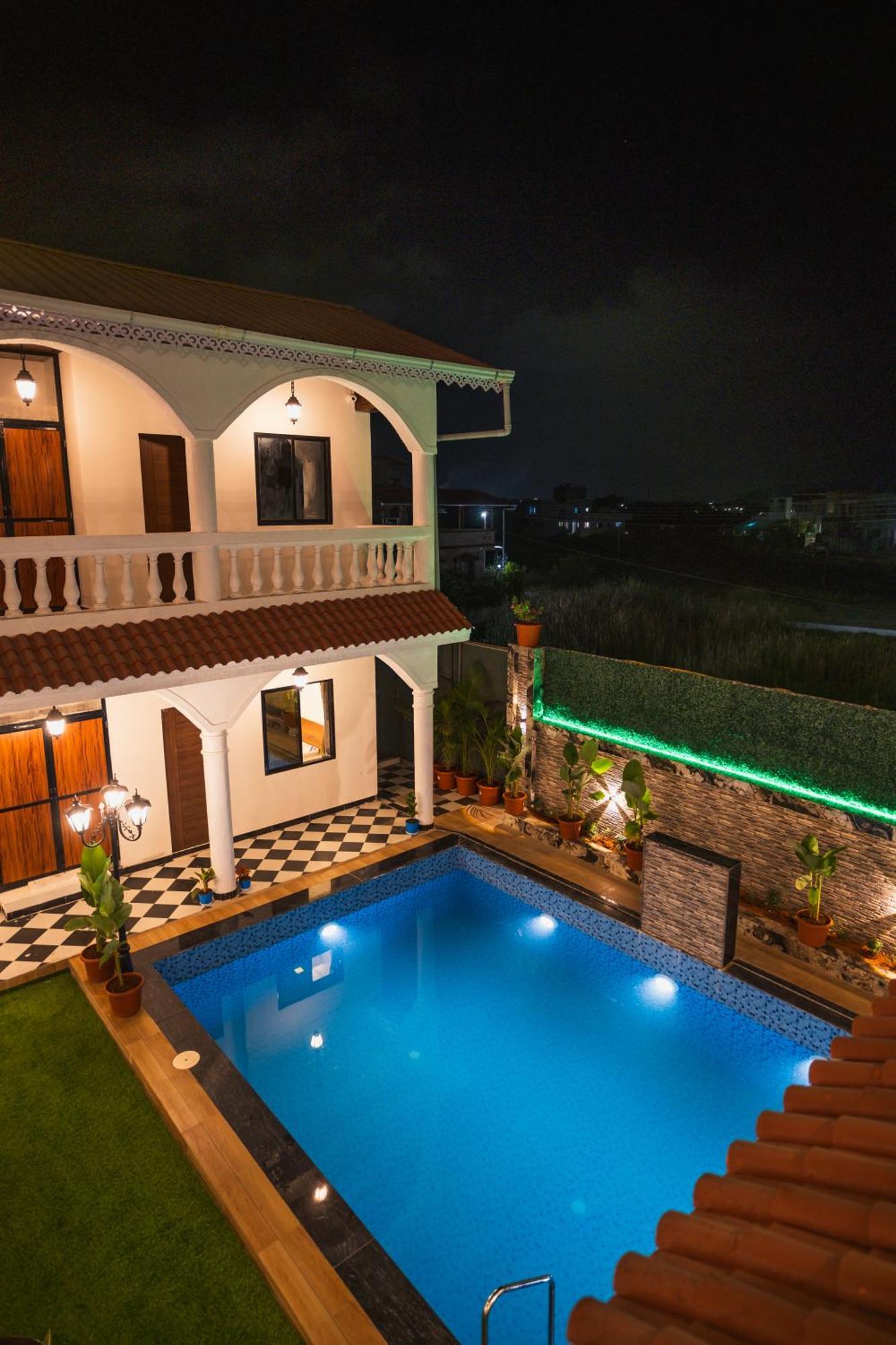 Sapphire Mansion Hotel Alibag Luaran gambar